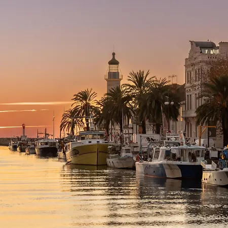 Les Jardins Du Port-12 By Interhome